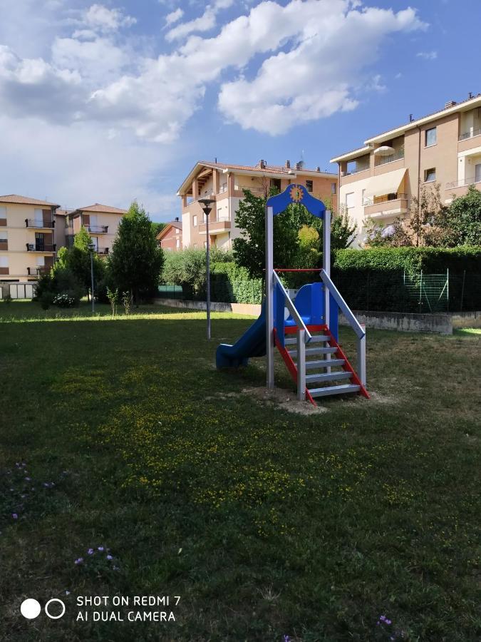 Appartamento Sergio Luxury Centro Parking Free Santa Maria Degli Angeli  Exterior foto