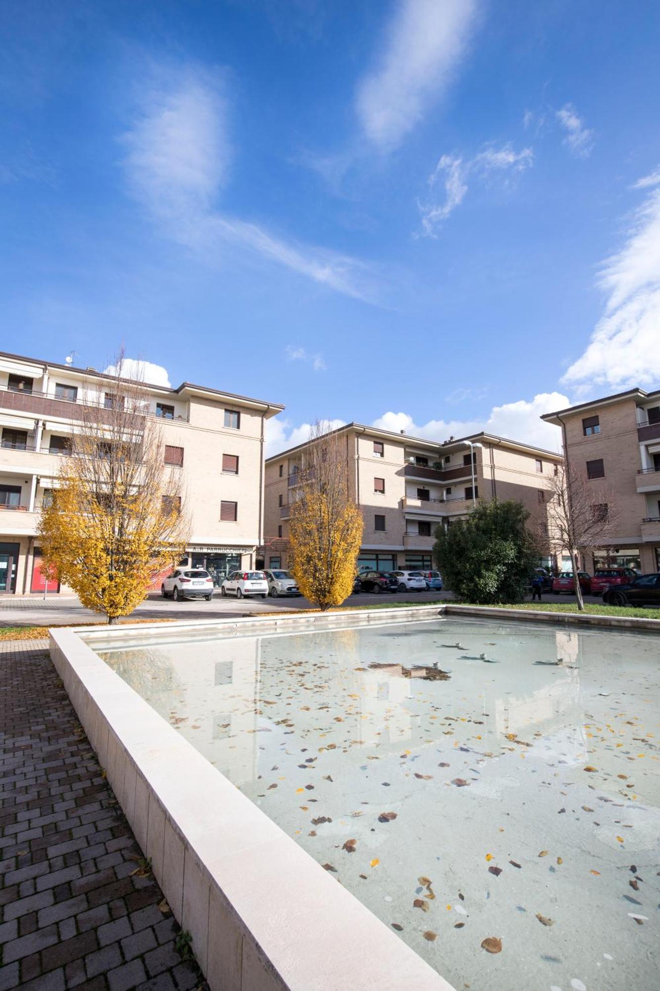 Appartamento Sergio Luxury Centro Parking Free Santa Maria Degli Angeli  Exterior foto